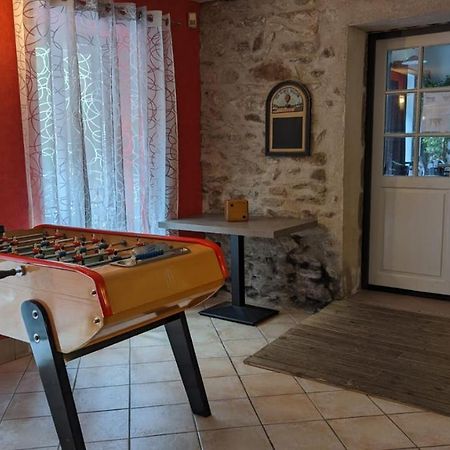 Chambres D'Hotes Les Lits Des Fees Saint-Floret エクステリア 写真